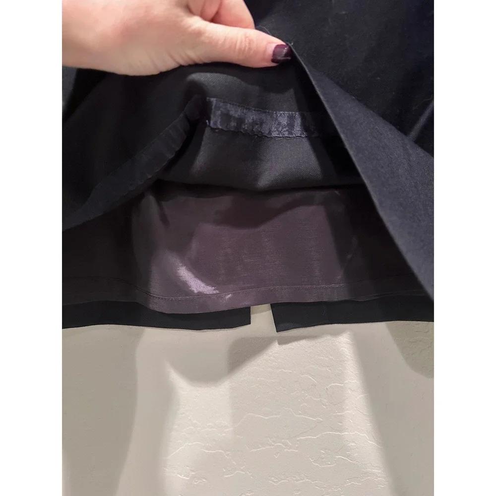 J.Crew Black 100% Wool Pencil Skirt Size 0 Lined Straight Minimalist‎ Modest